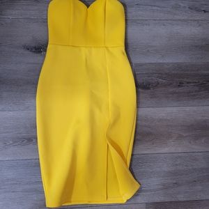 Yellow dress